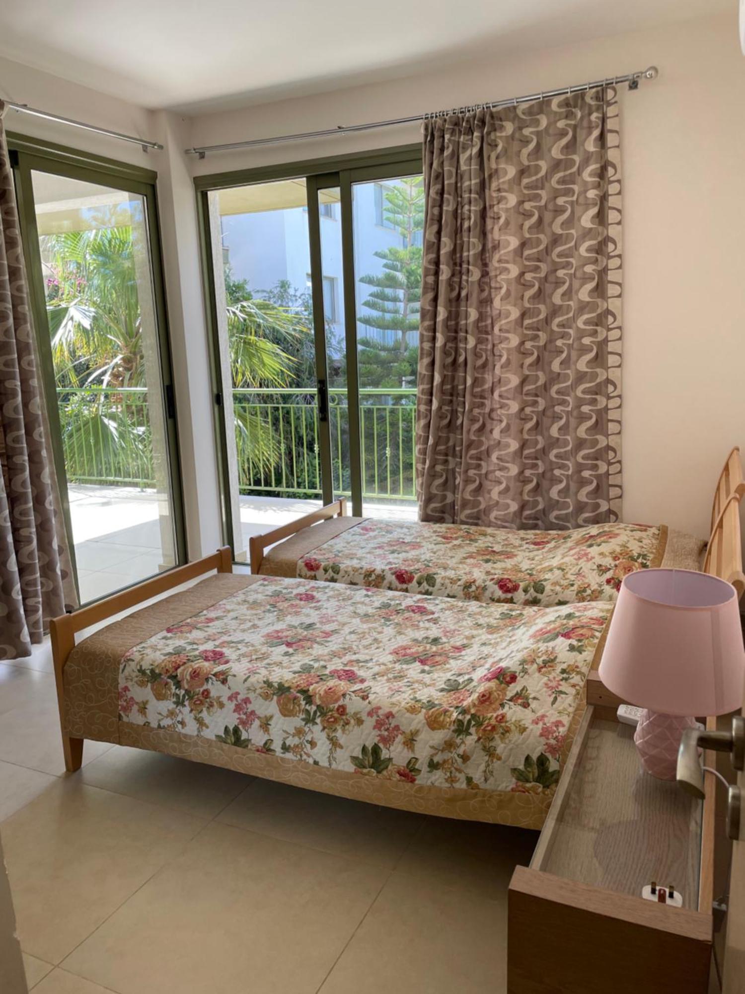 Danaos Pool View Apartment Пафос Екстериор снимка